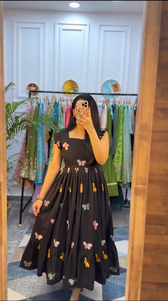 Soch Kurta Elegant Black Floral Printed Cotton Midi Dress for Women